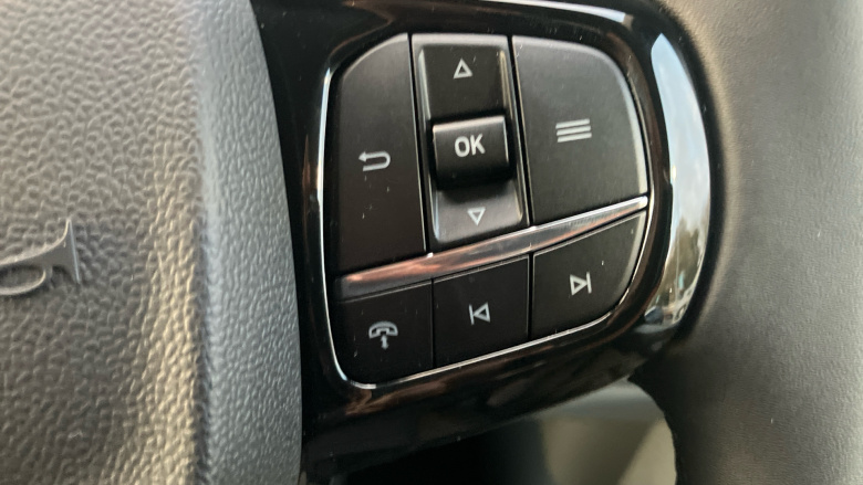 Ford Tourneo Custom 320 L1 Diesel Fwd 2.0 EcoBlue 136ps H1 Titanium 8 seater